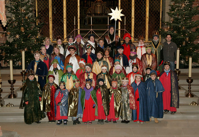 Sternsinger im Dom zu Fritzlar (Foto: Sonja Möbus)